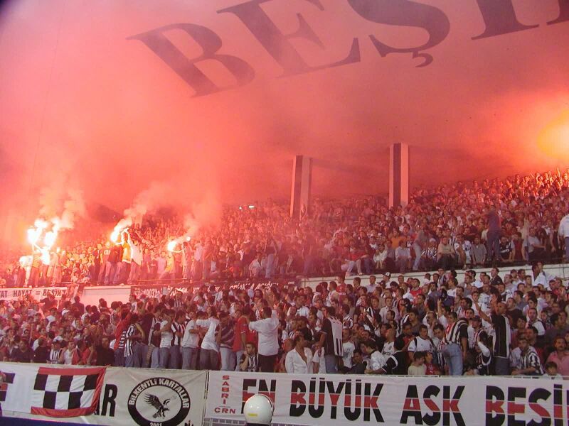 bjktaraftar33_copy