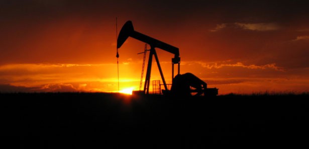 guneydoguda_3_kuyudan_1inde_petrol_fiskirdi